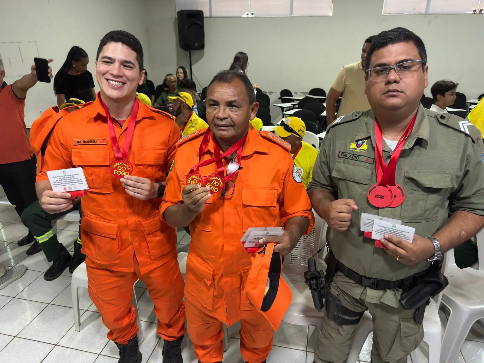 Foto 8 – Sessão Solene 02/25 em homenagem aos combatentes do fogo!